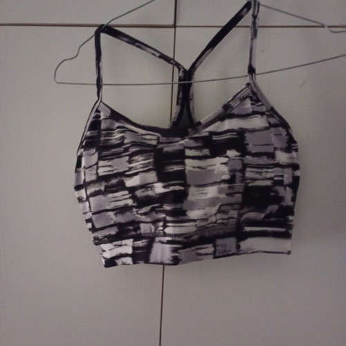 Body Action sports bra like new, medium size
