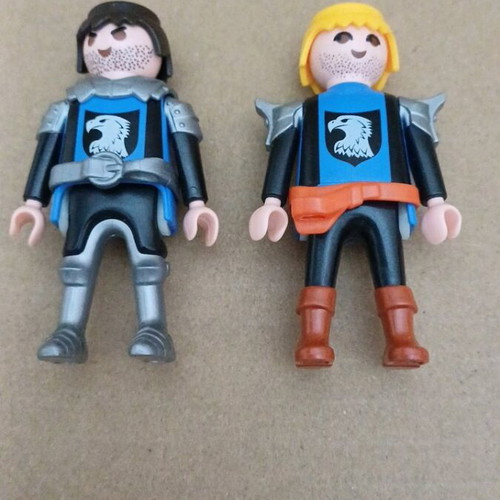 Playmobil knights like new, pack of 2 figures
