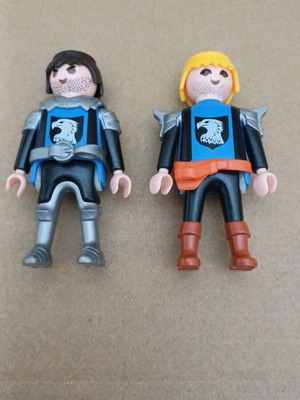 Playmobil knights like new, pack of 2 figures