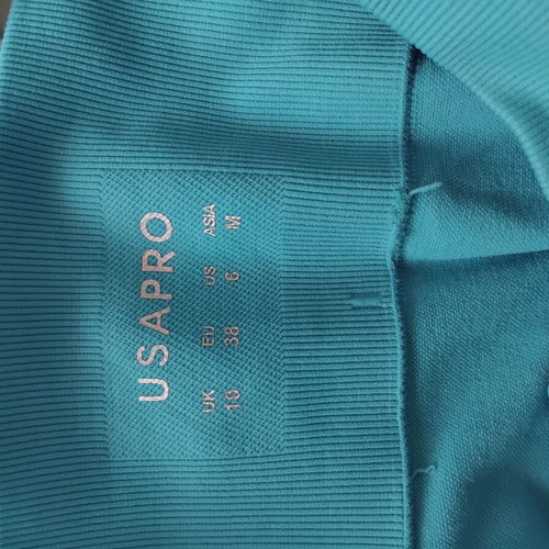 USAPRO Gym Leggings Like New, Size M, Butt Sculpt Effect