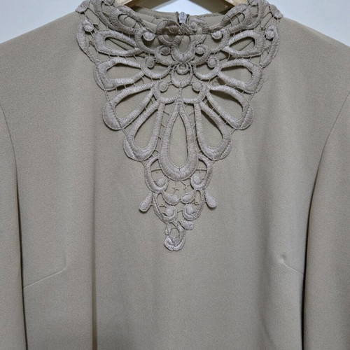 Raccar dress new, mini beige crepe with unique sleeve