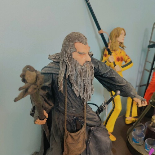 NECA Gandalf figure scale 1/4 48 cm like new