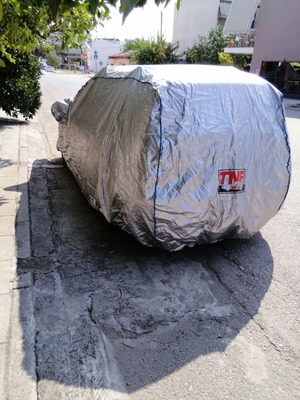 Κουκούλα αυτοκινήτου για station wagon μέγεθος Large σαν καινούργια