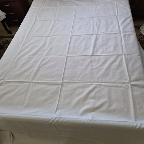 Bed sheets set of 3 for double bed, white, like new