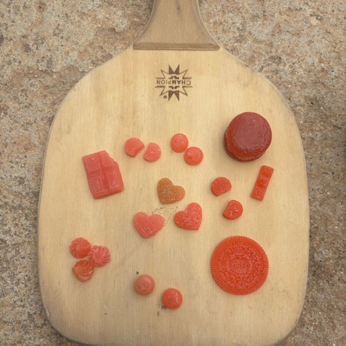Red Candy Wax Melts Set new with playful candy designs