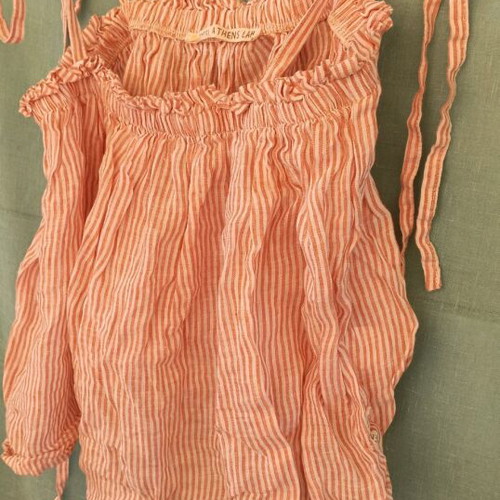Heel Athens Lab adjustable strap striped t-shirt like new