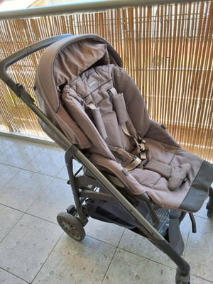 Inglesina Trilogy City baby stroller used, lightweight and foldable