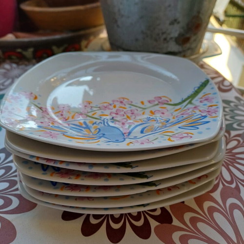 Set of 5 tea cups with saucers and 7 extra dessert plates like new