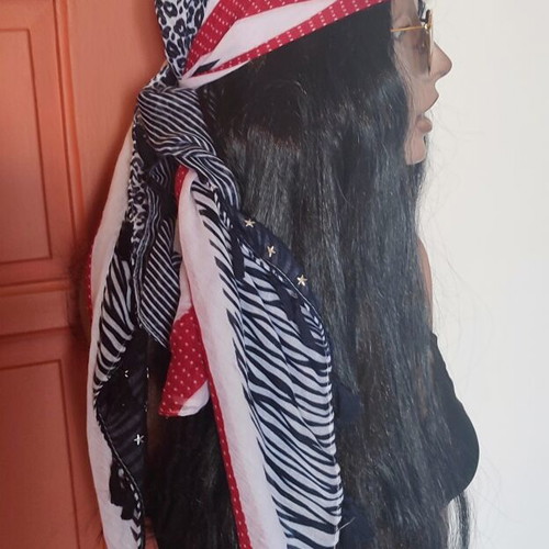 Accessorize scarf-pareo like new, animal print, black and red