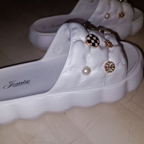 Jomix Shoes white platform sandals like new with charms size 41