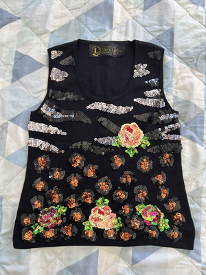 Sleeveless sequin top Mary Lides brand like new, black, size M