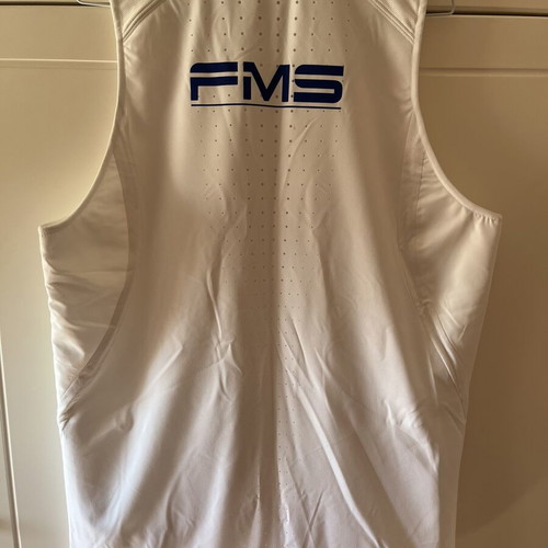 Jacket Olympiacos Basketball Sleeveless like new