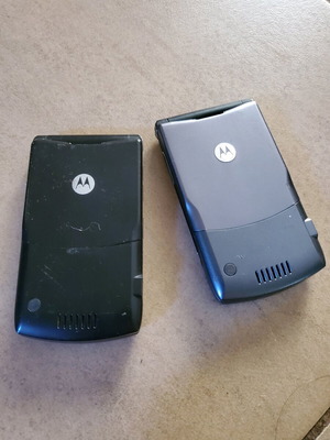 Motorola κινητά μεταχειρισμένα, σετ 2 λειτουργικά