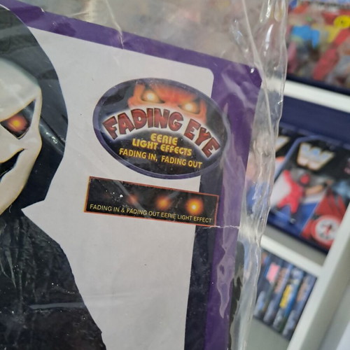 Howling Ghost Child Costume with Mask
