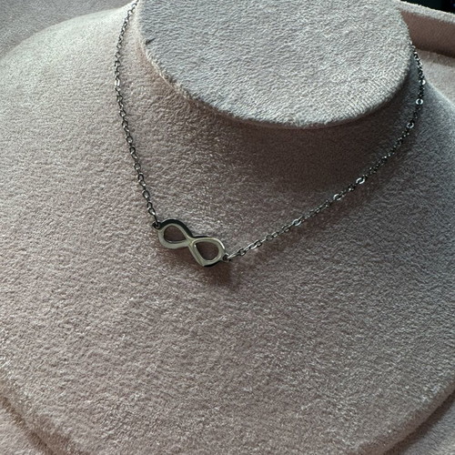 Unisex Stainless Steel Infinity Necklace like new, silver