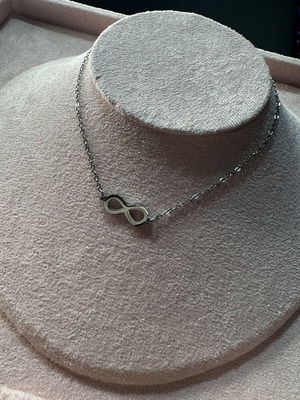 Unisex Stainless Steel Infinity Necklace like new, silver