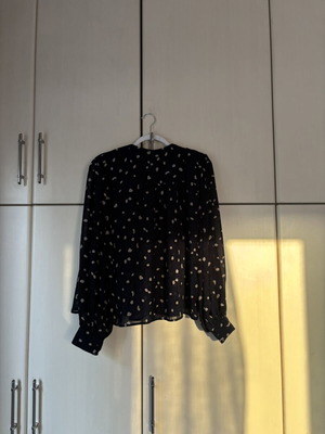 Mango women's shirt XL like new, black and blue