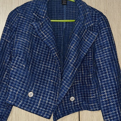 Knitted cropped jacket with pearls medium like new, blue