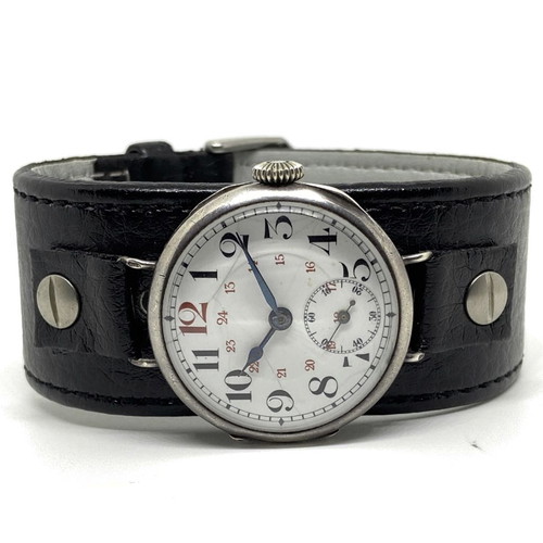 Military vintage wristwatch 1910 used men's