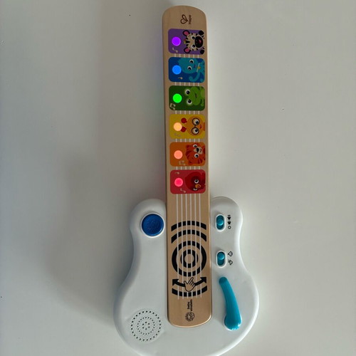 Hape guitar toy like new
