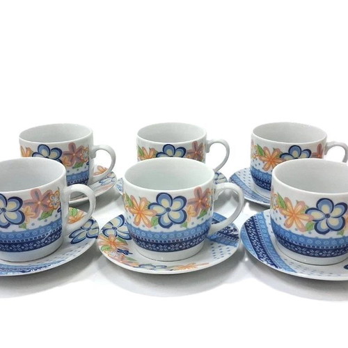 Vintage porcelain coffee cups with saucers set of 6 new