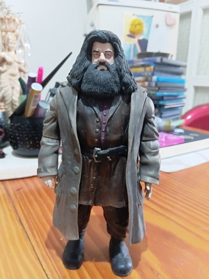 Harry Potter Rubeus Hagrid 9” Mattel action figure like new