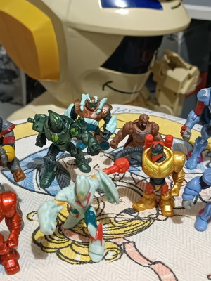 Gormiti figures like new
