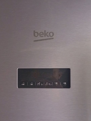 Ψυγείο καταψύκτης Beko σαν καινούργιο, full no frost, ασημί