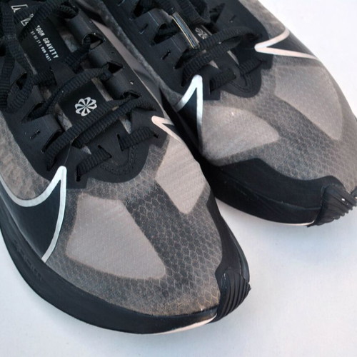 Nike Zoom Gravity athletic shoes like new, size 38, black