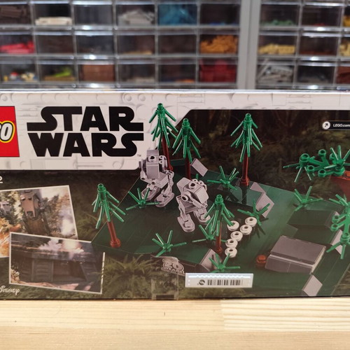Lego Set Battle of Endor 20th Anniversary Edition like new