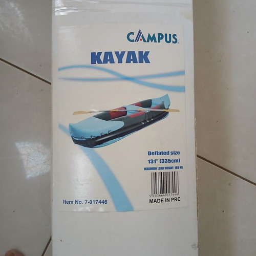 Inflatable kayak like new, max weight 160 kg, size 310 x 76 cm