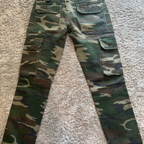 Camouflage pants like new, size XS, with gold decoration