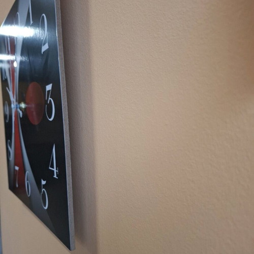 Wall clock wooden new, silent operation 30 cm