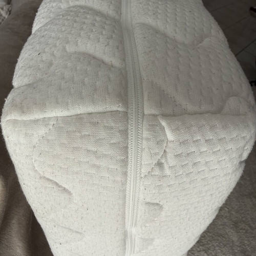 Memory Foam Semi-Double Mattress like new, 120x200x21cm