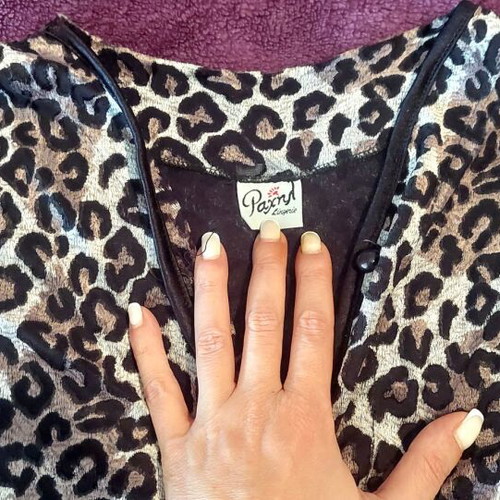 Rachel leopard print semi-transparent pajama top, size Large