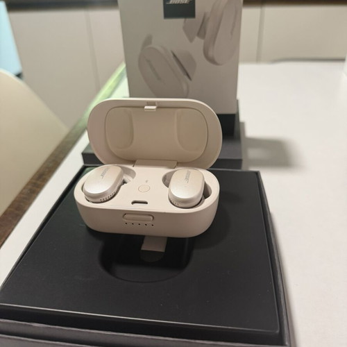 Bose QuietComfort wireless earbuds, noise cancelling