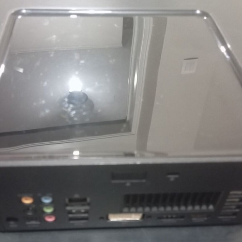 Mini PC retro gaming console with Intel Core i5 and Logitech F310 controller