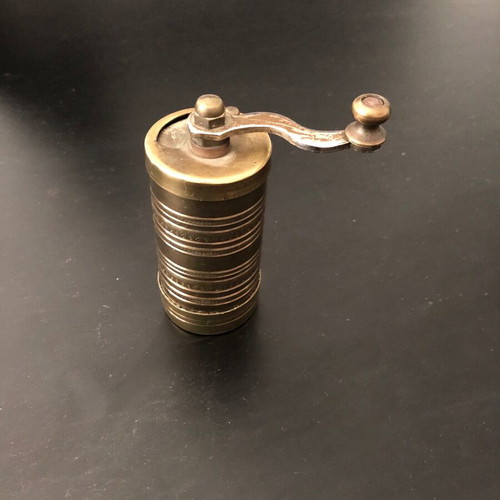 Vintage spice mill non-functional