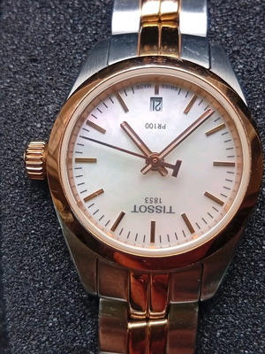 Ρολόι Tissot γυναικείο quartz σαν καινούργιο
