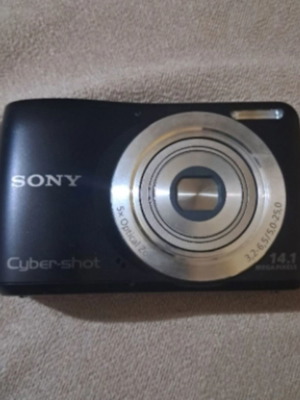 Sony Cyber-shot DSC-S5000 digital camera, 14.1 MP