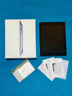 iPad 2 wi-fi 3G 64GB black μεταχειρισμένο με αυθεντικό κουτί και οδηγίες