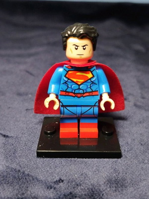 Superman bricks τουβλάκια, δεν είναι λεγκο