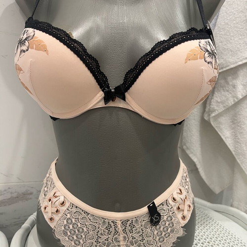 Women's lingerie new, bra 34B/75B and half panties XS/S, beige