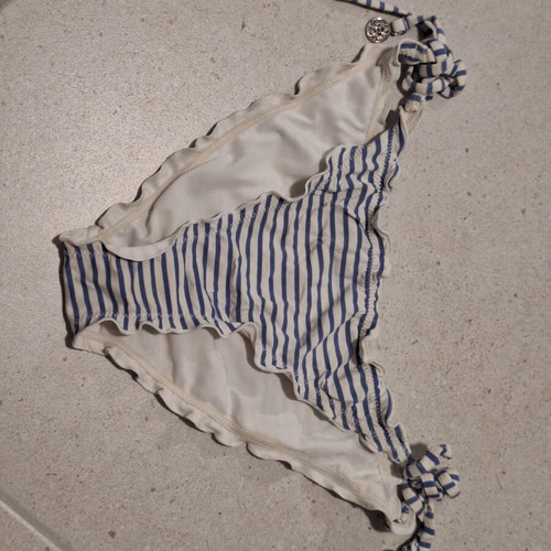 H&M Blue and White Striped Bikini Bottom with Ruffles Size M Like New