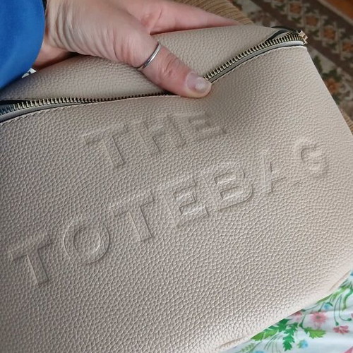Beige banana bag like new