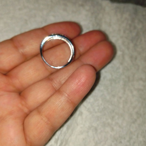 Women's silver ring in good condition
