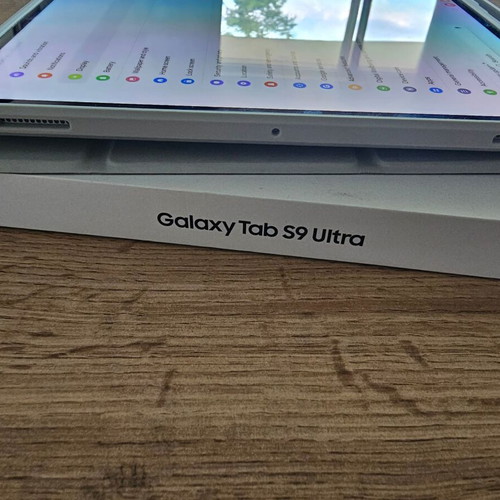 Samsung Galaxy Tab S9 Ultra 512GB 12GB RAM like new