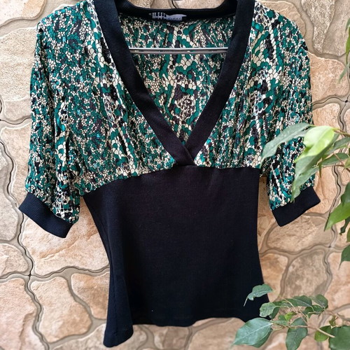 Evening blouse like new, size large, black and green
