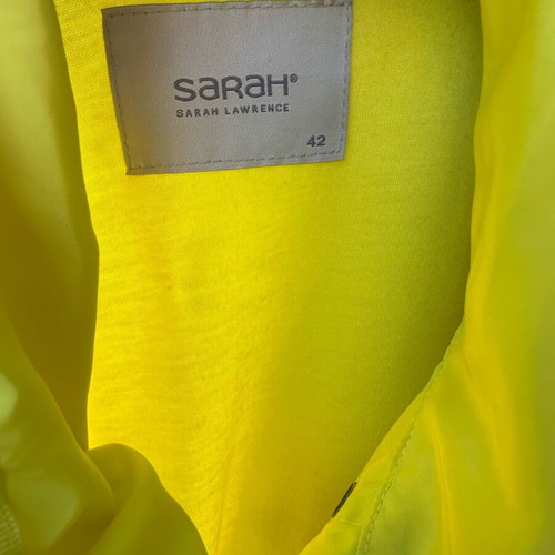 Sarah by Sarah Lawrence windbreaker like new, size 42, yellow