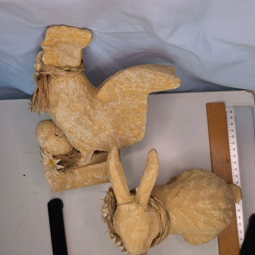 Papier-mâché rabbit and hen set
